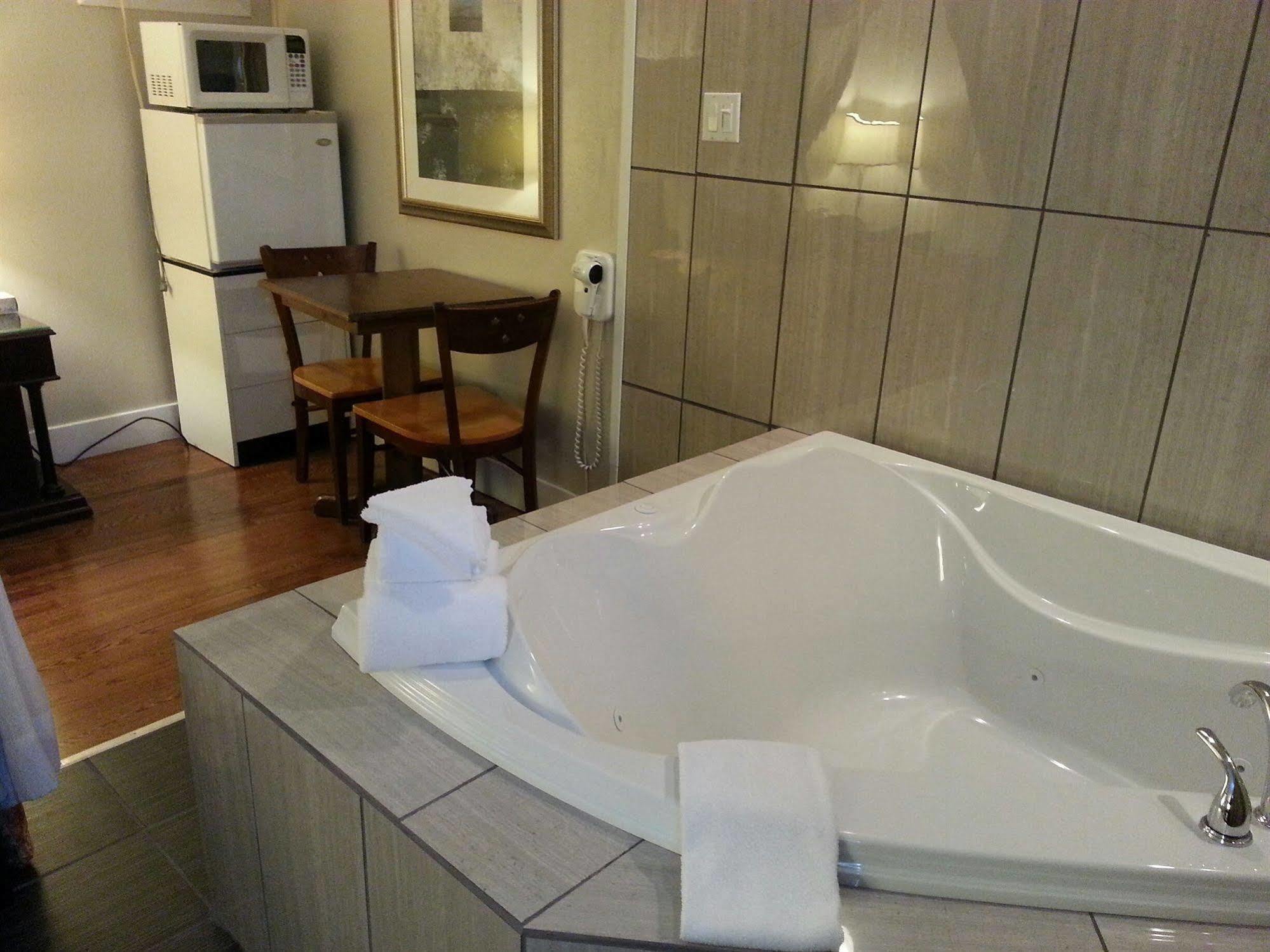 Motel Clair Mont Sainte-Agathe-des-Monts Dış mekan fotoğraf